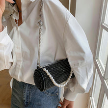 Laden Sie das Bild in den Galerie-Viewer, Glänzende kleine Zylindertasche