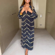 Laden Sie das Bild in den Galerie-Viewer, Lockeres Kleid mit V-Ausschnitt