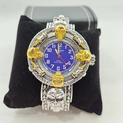 Schädel Armbanduhr