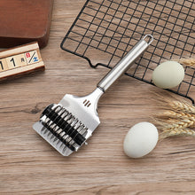 Laden Sie das Bild in den Galerie-Viewer, Nudelmesser aus Edelstahl