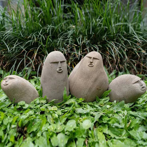 Steinschnitzerei Gesicht Figurine