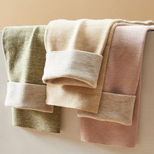 Laden Sie das Bild in den Galerie-Viewer, Warme Seidenhose zur Bauchkontrolle