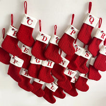 Laden Sie das Bild in den Galerie-Viewer, Weihnachts Buchstaben strickstrumpf