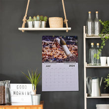Laden Sie das Bild in den Galerie-Viewer, 2024 Lustiger Pilz Kalender