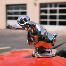 Laden Sie das Bild in den Galerie-Viewer, Ärgerliche Gummiente Motorhaube Ornament