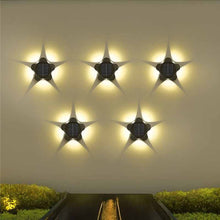 Laden Sie das Bild in den Galerie-Viewer, LED Solar Wandleuchte in Sternform