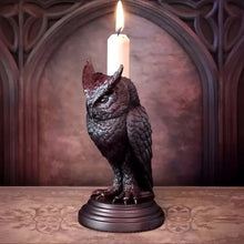 Laden Sie das Bild in den Galerie-Viewer, Eulen-Kerzenhalter
