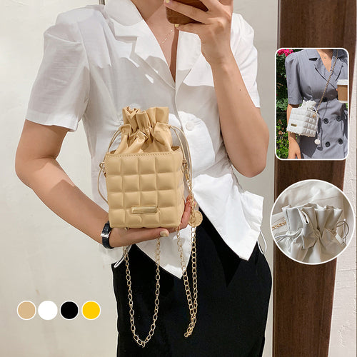 Karierte Umhängetasche mit Kordelzug