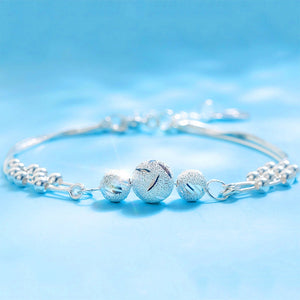 Armband aus Perlen