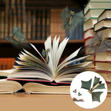 Laden Sie das Bild in den Galerie-Viewer, Lustige Streiche fliegende Fledermaus