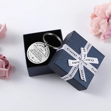 Laden Sie das Bild in den Galerie-Viewer, „Ich bete, dass du immer in Sicherheit bist“-Schlüsselanhänger