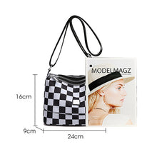 Laden Sie das Bild in den Galerie-Viewer, Exquisite vielseitige modische wasserdichte karierte Umhängetasche aus Nylon