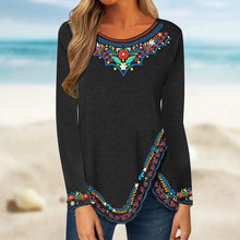 Laden Sie das Bild in den Galerie-Viewer, Vintage ethnische T-Shirt