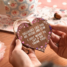 Laden Sie das Bild in den Galerie-Viewer, Liebe Holzplakette