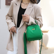 Laden Sie das Bild in den Galerie-Viewer, Damen leichter modischer Rucksack aus Nylon