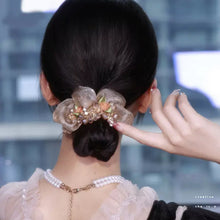 Laden Sie das Bild in den Galerie-Viewer, Dickdarm-Haargummi aus Kristall