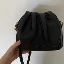 Laden Sie das Bild in den Galerie-Viewer, Niedliche Hasenohren Frauen Kuriertasche