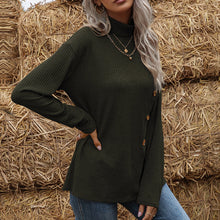 Laden Sie das Bild in den Galerie-Viewer, Strickpullover mit Knopfschlitz