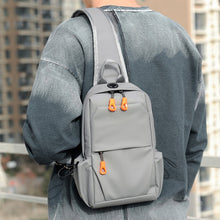 Laden Sie das Bild in den Galerie-Viewer, Multifunktionale wasserdichte Umhängetasche mit großem Fassungsvermögen