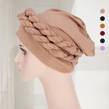 Laden Sie das Bild in den Galerie-Viewer, Weicher einfarbiger geflochtener Hut