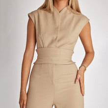 Laden Sie das Bild in den Galerie-Viewer, Modischer Overall mit weitem Bein