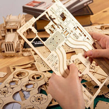 Laden Sie das Bild in den Galerie-Viewer, Kreatives zusammengebautes 3D-Spielzeug