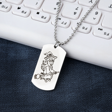 Laden Sie das Bild in den Galerie-Viewer, Halloween Titanstahl Halskette