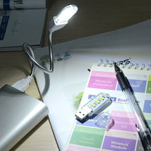 Laden Sie das Bild in den Galerie-Viewer, Tragbares LED-Licht Set In USB-Form