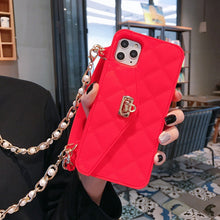 Laden Sie das Bild in den Galerie-Viewer, Handyhülle für Iphone aus Silikon mit Kette