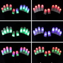 Laden Sie das Bild in den Galerie-Viewer, Im Dunkeln leuchtende kleine Monster-Wollmütze