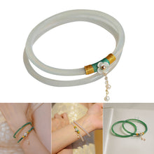 Laden Sie das Bild in den Galerie-Viewer, Zartes Minimalistisches Jade-Armband