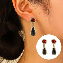 Laden Sie das Bild in den Galerie-Viewer, Rubin-Ohrringe in Tropfenform