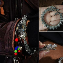 Laden Sie das Bild in den Galerie-Viewer, Silbernes handgefertigtes Drachenkettenarmband