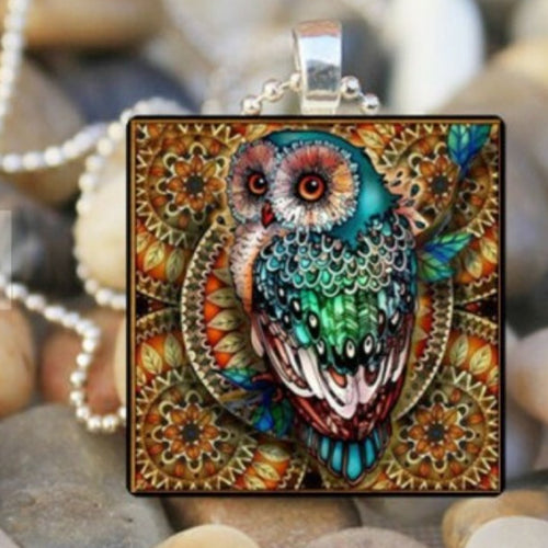 Insektförmige Halskette aus Glas