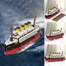 Laden Sie das Bild in den Galerie-Viewer, Mini Titanic-Kreuzfahrtschiffmodell
