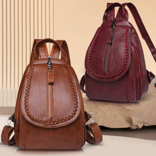 Laden Sie das Bild in den Galerie-Viewer, Twist Clamshell Lederrucksack