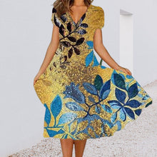 Laden Sie das Bild in den Galerie-Viewer, Maxirockkleid mit Positionsdruck