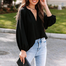 Laden Sie das Bild in den Galerie-Viewer, Lässige Bequeme Bluse mit V-Ausschnitt