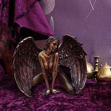 Laden Sie das Bild in den Galerie-Viewer, Künstlerischer Engel Ornament aus Harz