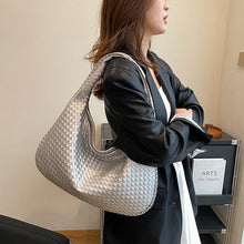 Laden Sie das Bild in den Galerie-Viewer, Modische gewebte Tasche für Damen