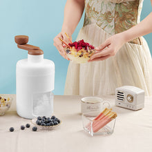 Laden Sie das Bild in den Galerie-Viewer, Manueller Eiszerkleinerer