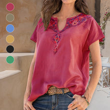 Laden Sie das Bild in den Galerie-Viewer, Lockeres T-Shirt im Ethno-Stil mit V-Ausschnitt