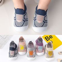 Laden Sie das Bild in den Galerie-Viewer, Rutschfeste Babyschuhsocken
