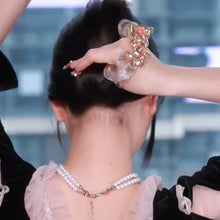 Laden Sie das Bild in den Galerie-Viewer, Dickdarm-Haargummi aus Kristall