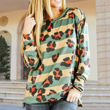 Laden Sie das Bild in den Galerie-Viewer, Lockeres Gestreiftes T-Shirt mit Rundhalsausschnitt