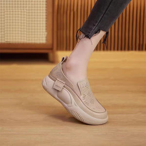 Damenschuhe mit dicken Sohlen