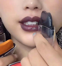 Laden Sie das Bild in den Galerie-Viewer, Farbwechselnder Perlmutt-Glitzer-Lippenstift