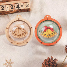 Laden Sie das Bild in den Galerie-Viewer, DIY Weihnachtsbaumschmuck aus Holz