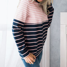 Laden Sie das Bild in den Galerie-Viewer, Modisches Kontrastgestreiftes T-Shirt