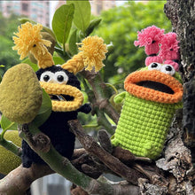 Laden Sie das Bild in den Galerie-Viewer, Handgemachte Schlüsseletui